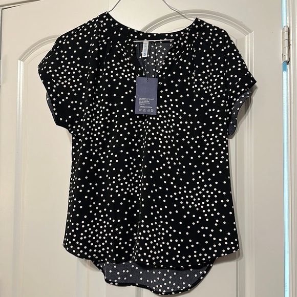 Ladie’s blouse. Lilbetter brand. Size Small. Black with white polka dots. - Picture 1 of 3